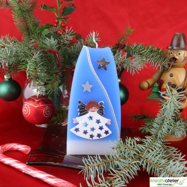 Das besondere Geschenk: Blaue Weihnachtskerze mit Widmung